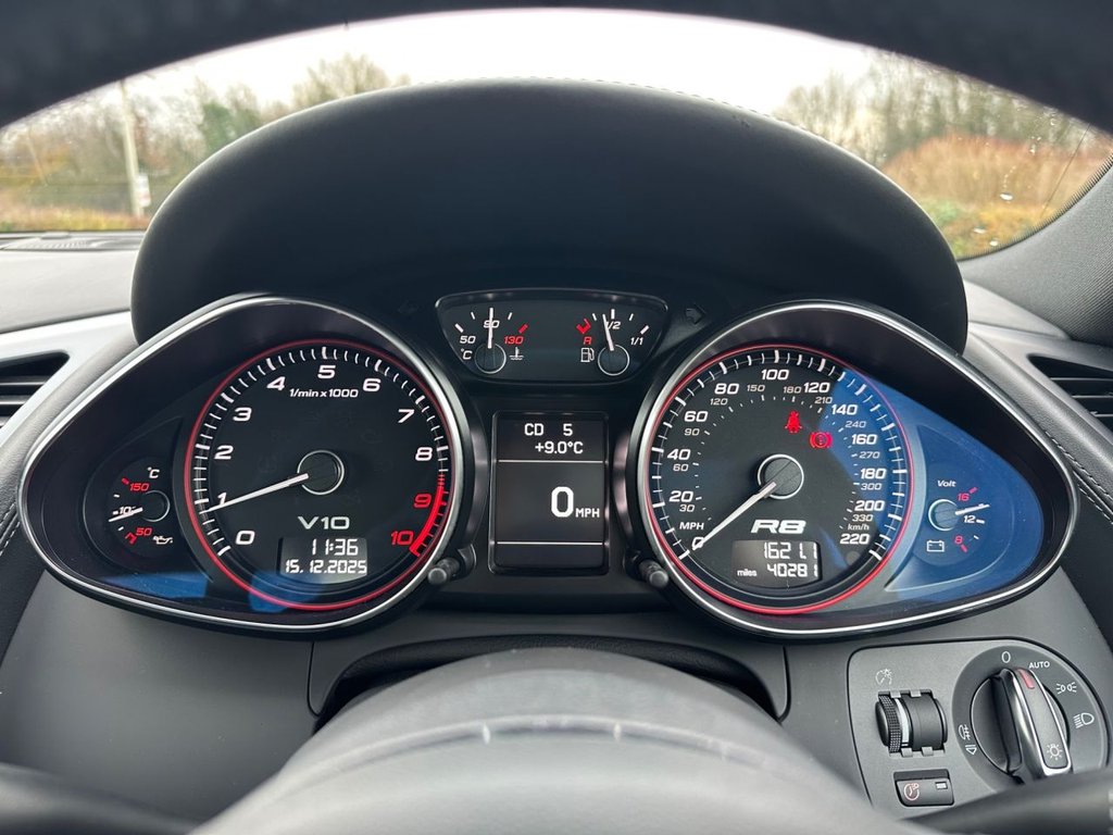 Used Audi R8 2009 for sale - 76950617: Photo 32