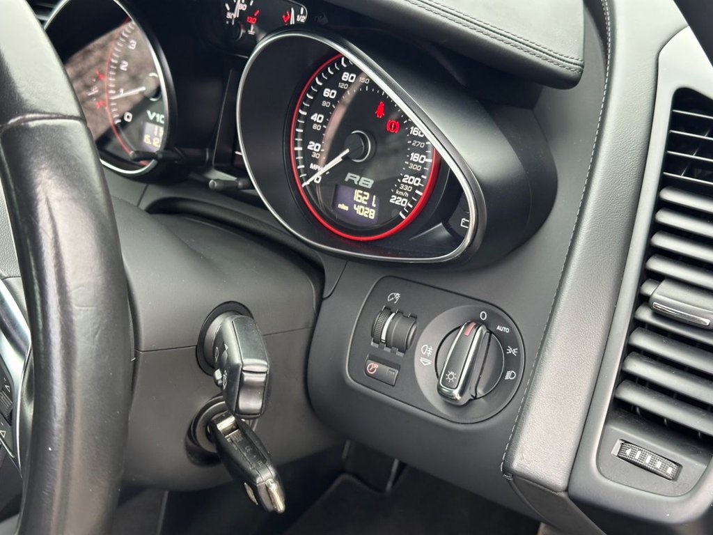 Used Audi R8 2009 for sale - 76950617: Photo 40