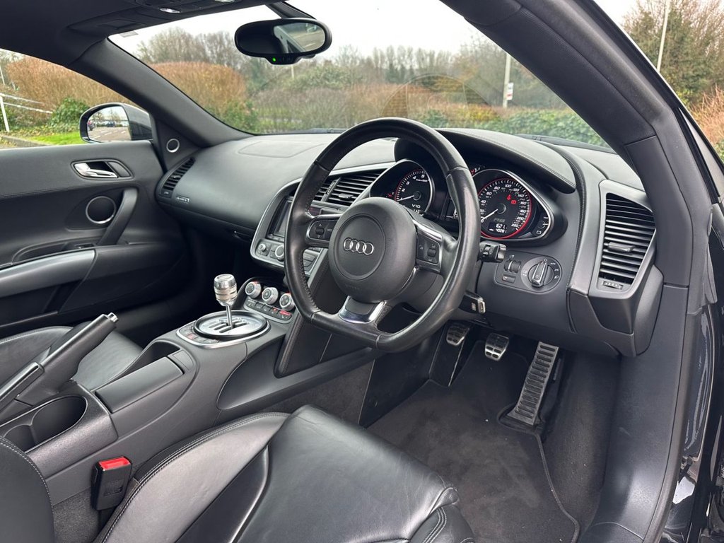 Used Audi R8 2009 for sale - 76950617: Photo 41