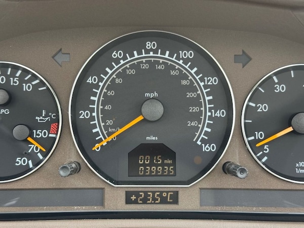 Used Mercedes-Benz SL 2000 for sale - 75147931: Photo 7