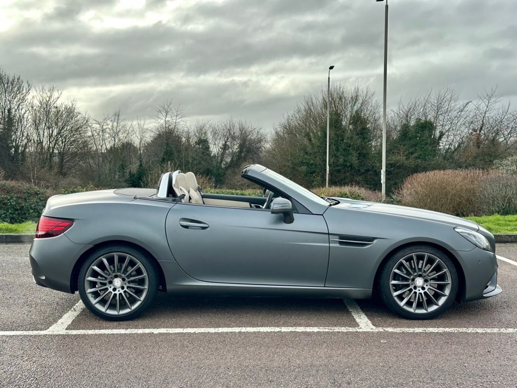 Used Mercedes-Benz SLC 2017 for sale - 77172032: Photo 2