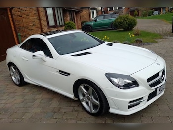 Mercedes-Benz SLK feature image
