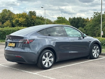 Used Tesla Model Y 2022 for sale - 75585842: Photo