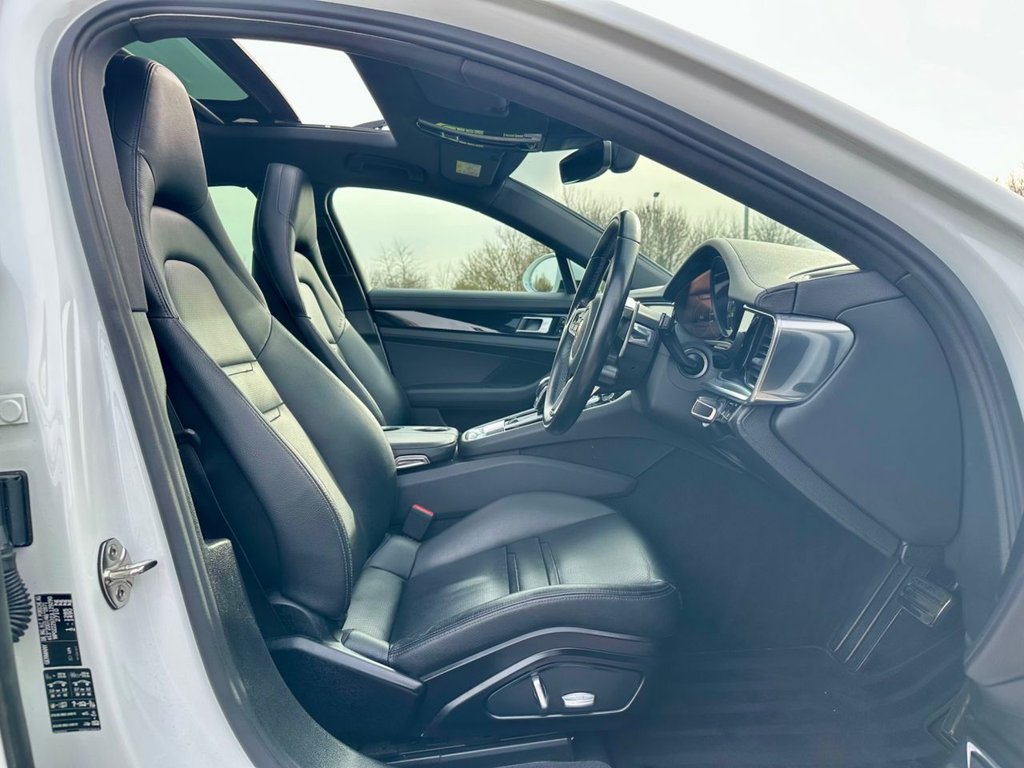 Used Porsche Panamera 2017 for sale - 77583871: Photo 24