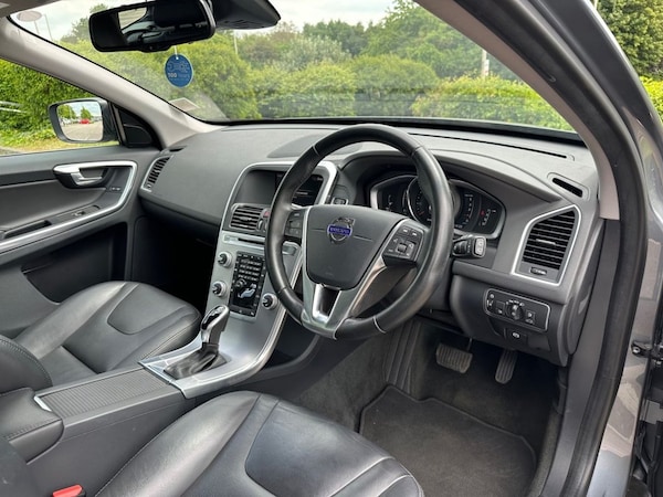 Used Volvo XC60 2017 for sale - 75147940: Photo 31