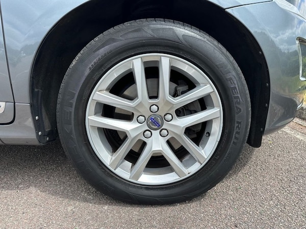 Used Volvo XC60 2017 for sale - 75147940: Photo 43