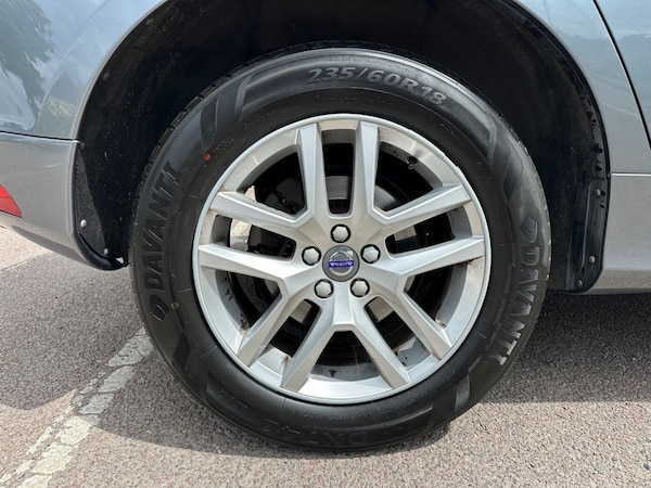 Used Volvo XC60 2017 for sale - 75147940: Photo 44
