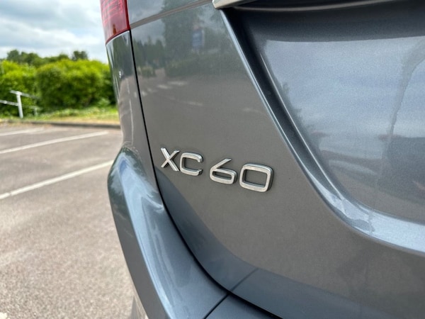 Used Volvo XC60 2017 for sale - 75147940: Photo 45