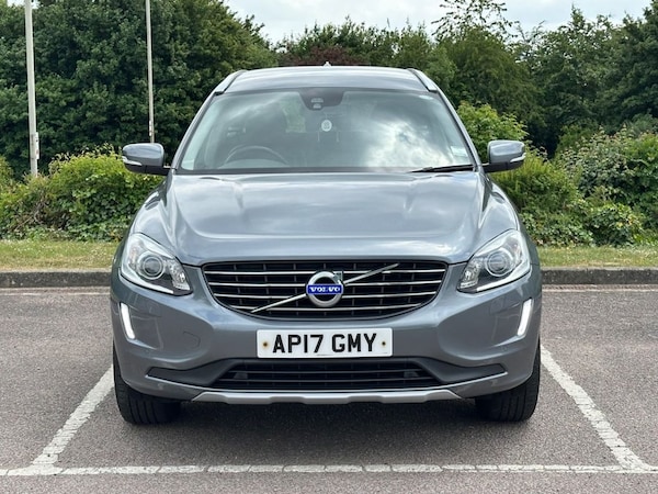 Used Volvo XC60 2017 for sale - 75147940: Photo 5