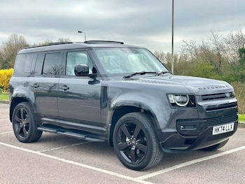 Used Land Rover Defender 2024 for sale - 78597409: Photo