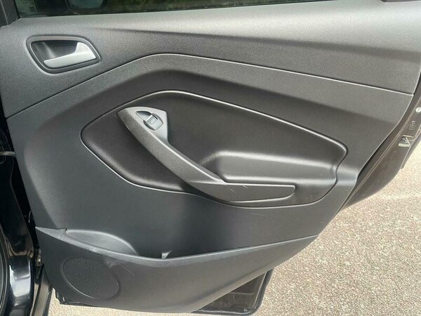 Used Ford Kuga 2017 for sale - 75477955: Photo 24