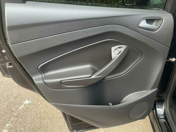 Used Ford Kuga 2017 for sale - 75477955: Photo 26