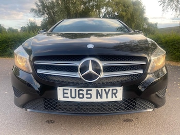 Used Mercedes-Benz A-Class 2015 for sale - 75440854: Photo