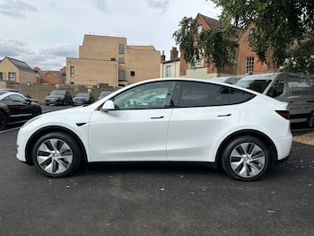 Used Tesla Model Y 2022 for sale - 79568394: Photo