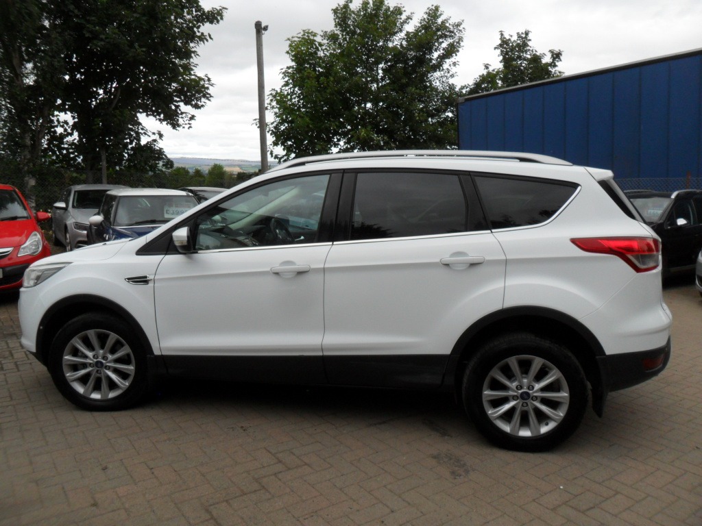 Used Ford Kuga 2015 for sale - 76374309: Photo 8