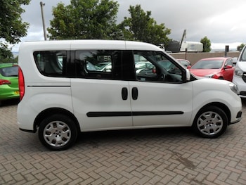 Used Fiat Doblo 2017 for sale - 79512236: Photo