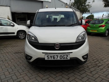 Used Fiat Doblo 2017 for sale - 79512236: Photo