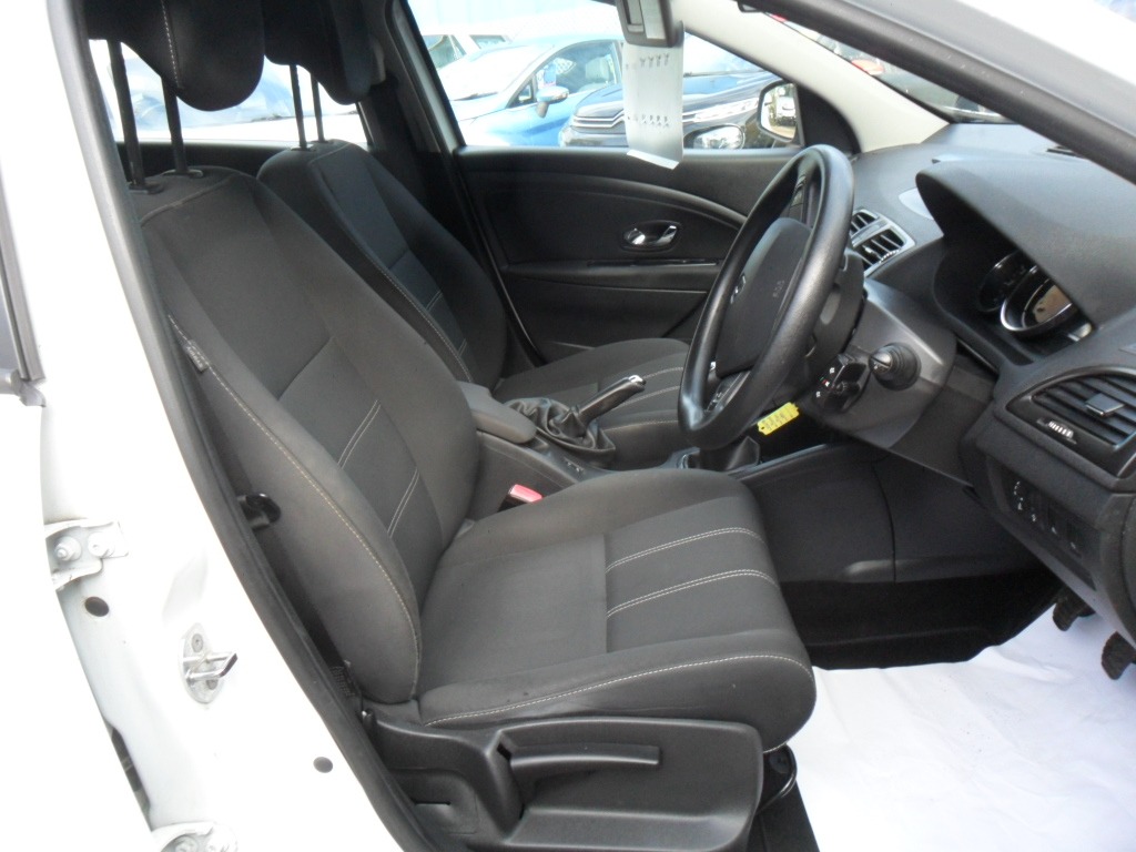 Used Renault Megane 2014 for sale - 76288522: Photo 11