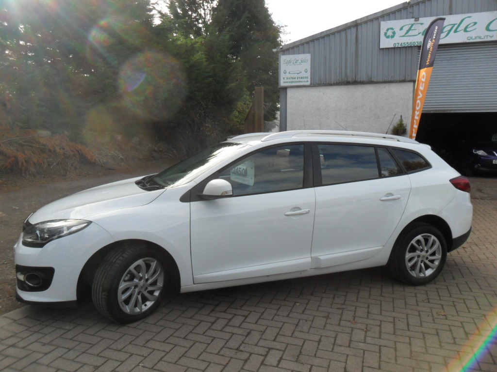 Used Renault Megane 2014 for sale - 76288522: Photo 6