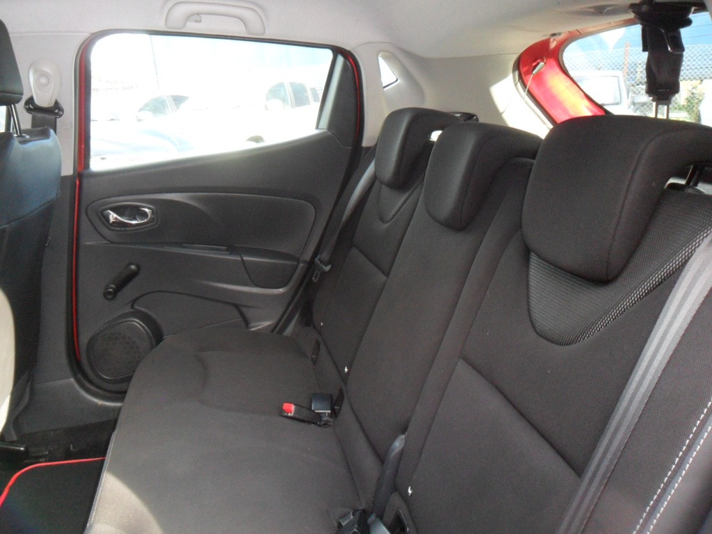 Used Renault Clio 2013 for sale - 77689355: Photo 11