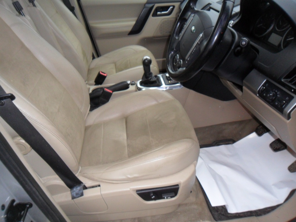 Used Land Rover Freelander 2012 for sale - 76518110: Photo 11