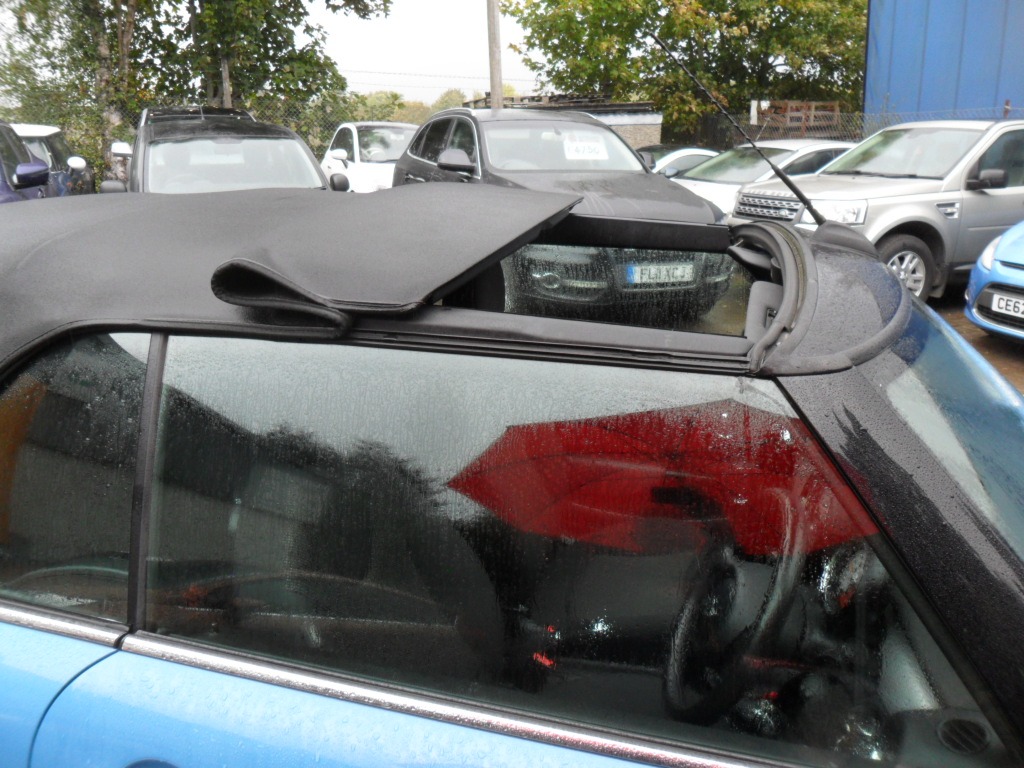 Used MINI Convertible 2013 for sale - 76129131: Photo 14