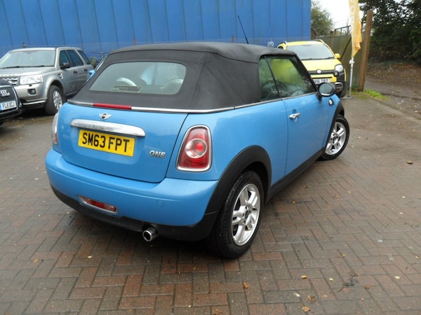 Used MINI Convertible 2013 for sale - 76129131: Photo 9