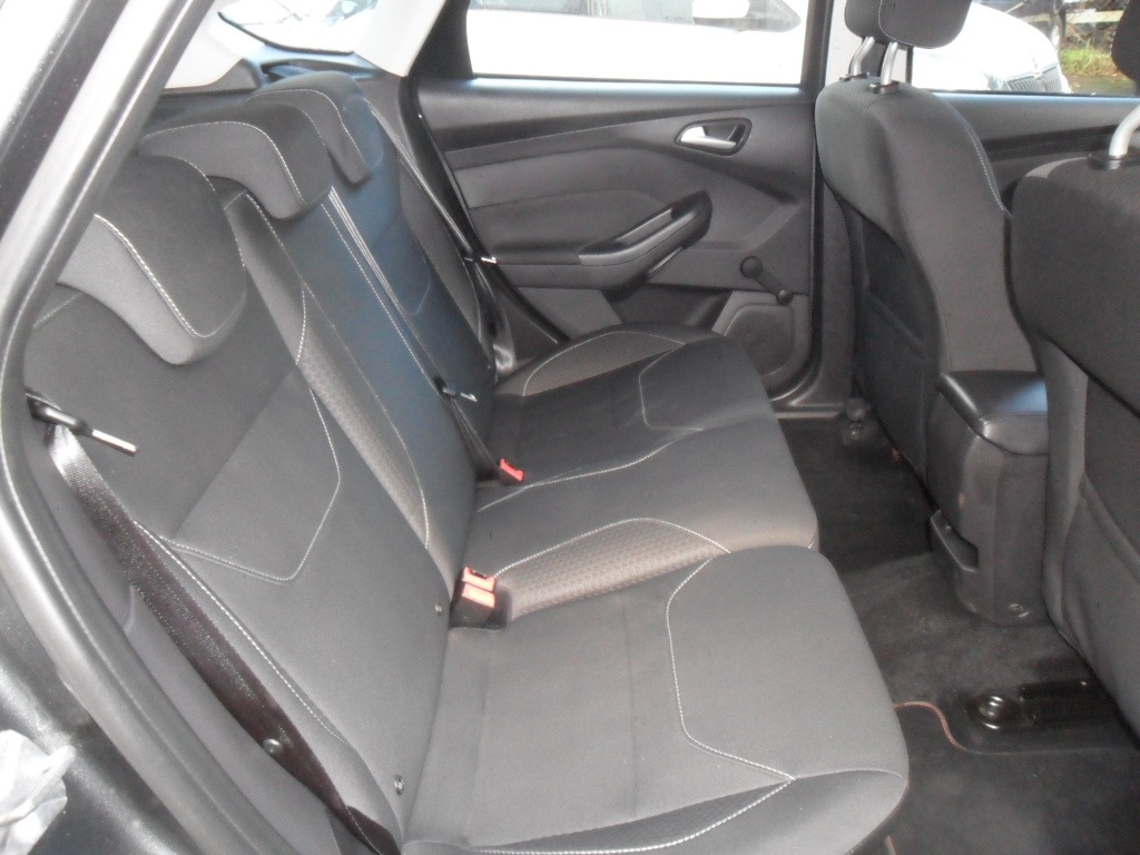Used Ford Focus 2015 for sale - 76931735: Photo 10