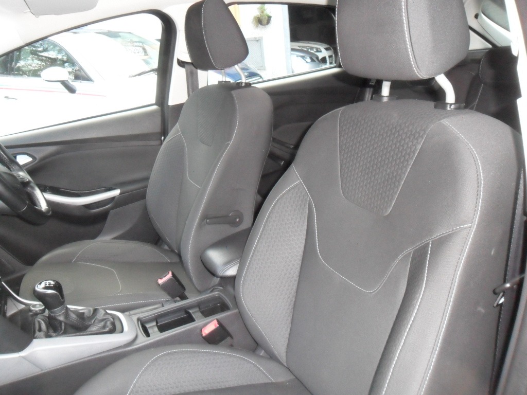 Used Ford Focus 2015 for sale - 76931735: Photo 13