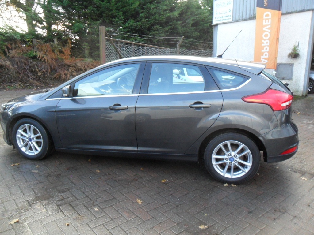 Used Ford Focus 2015 for sale - 76931735: Photo 6