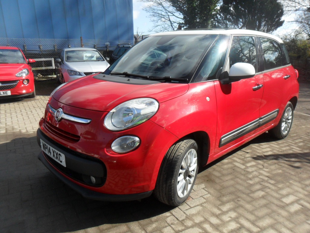 Used Fiat 500L 2014 for sale - 78053941: Photo 2