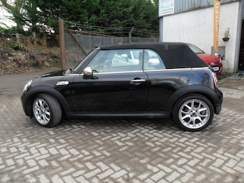 Used MINI Convertible 2009 for sale - 77690889: Photo