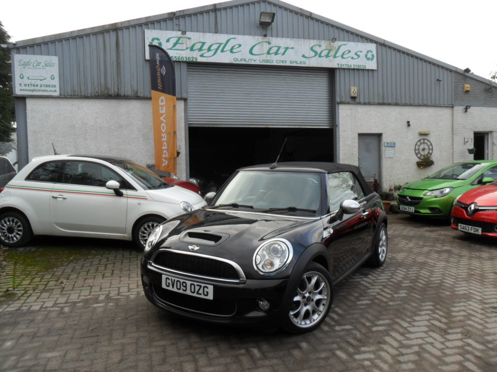 Used MINI Convertible 2009 for sale - 77690889: Photo 2