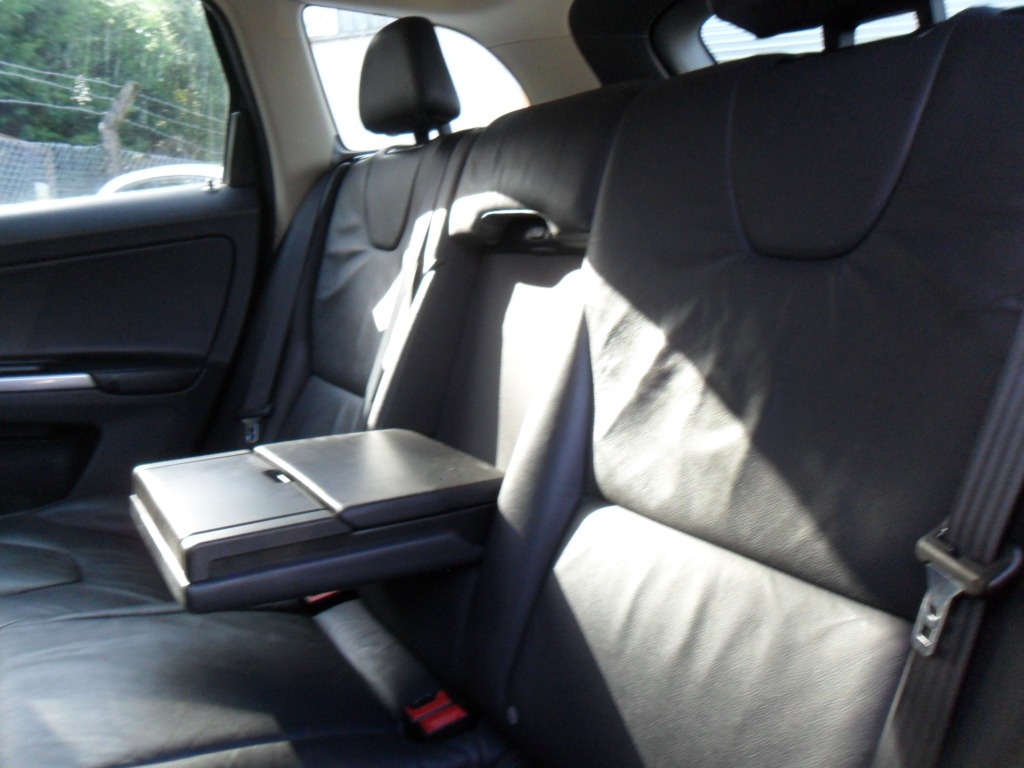 Used Volvo XC60 2012 for sale - 77831725: Photo 12