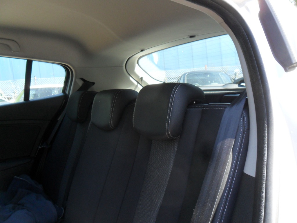 Used Renault Megane 2015 for sale - 76931872: Photo 10