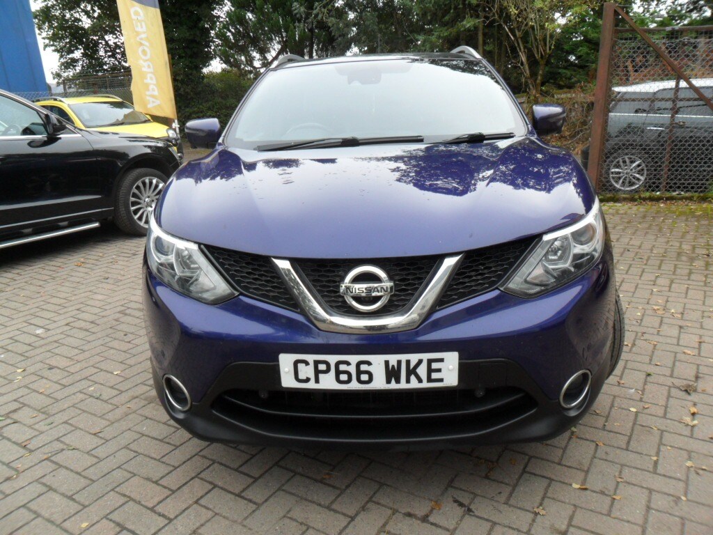 Used Nissan Qashqai 2017 for sale - 76102741: Photo 3