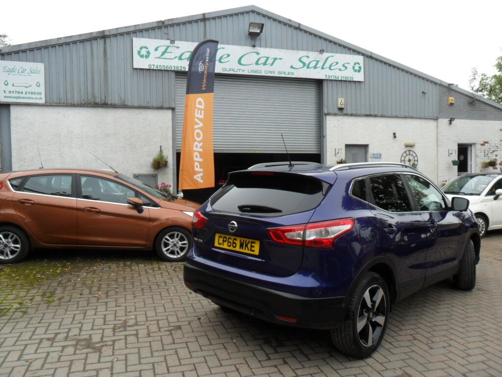 Used Nissan Qashqai 2017 for sale - 76102741: Photo 9