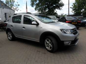 Used Dacia Sandero Stepway 2014 for sale - 74782608: Photo