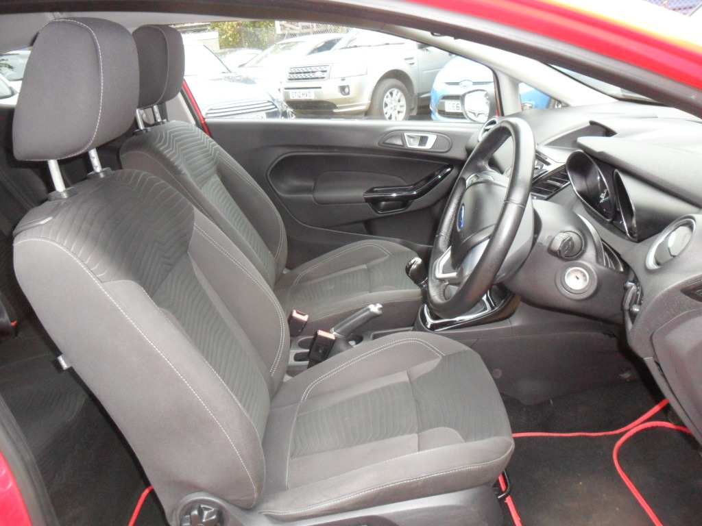 Used Ford Fiesta 2015 for sale - 76299319: Photo 10
