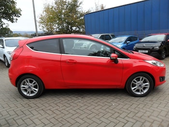 2015 (15) - 1.0 EcoBoost Zetec 3dr