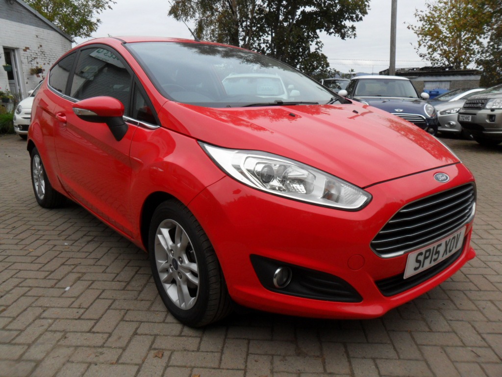 Used Ford Fiesta 2015 for sale - 76299319: Photo 2