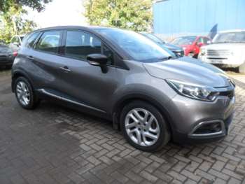 Used Renault Captur 2015 for sale - 74549791: Photo