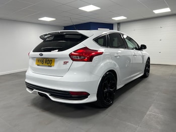 Used Ford Focus 2016 for sale - 76382453: Photo