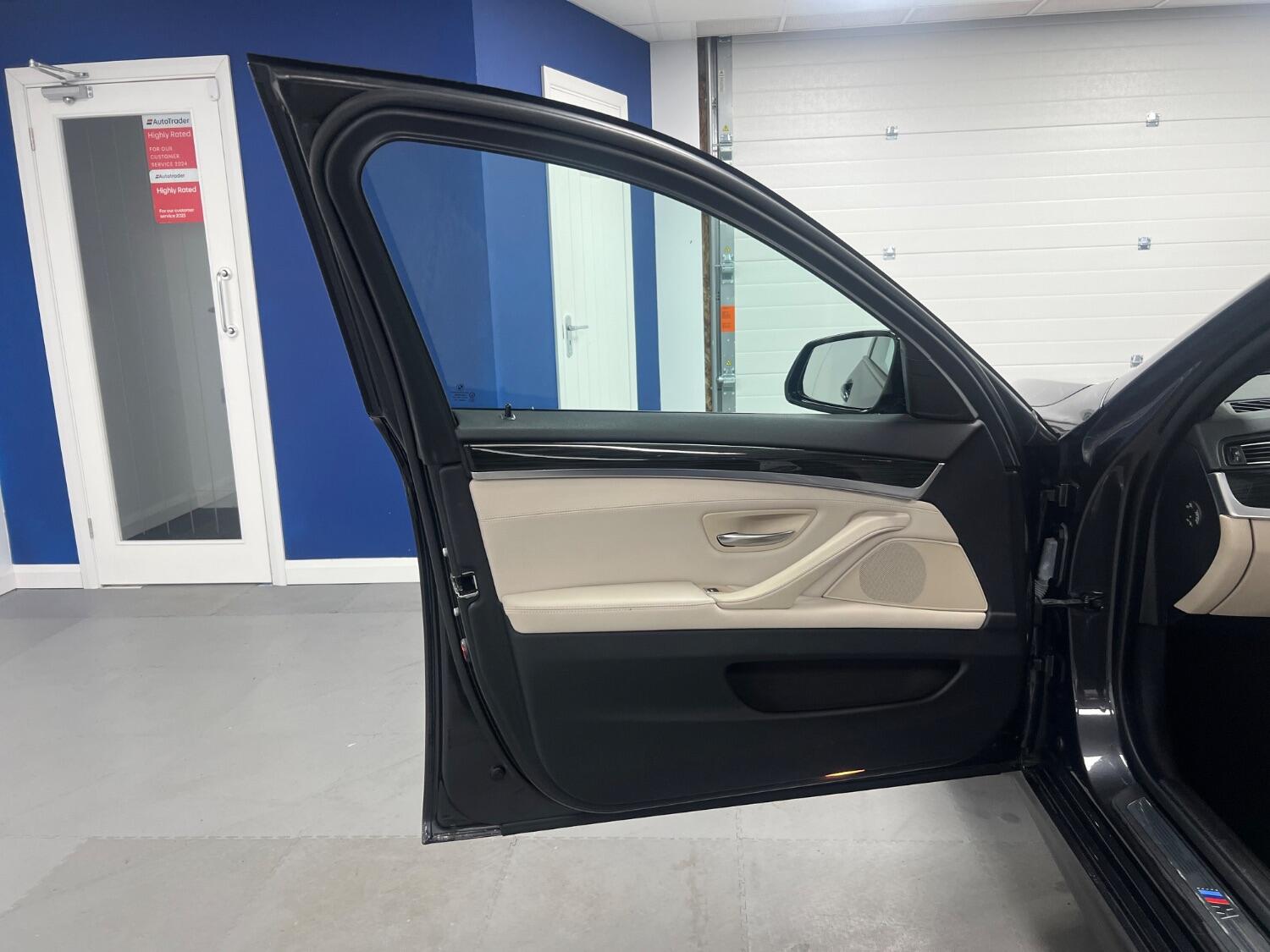 Used BMW 5 Series 2013 for sale - 76382458: Photo 15