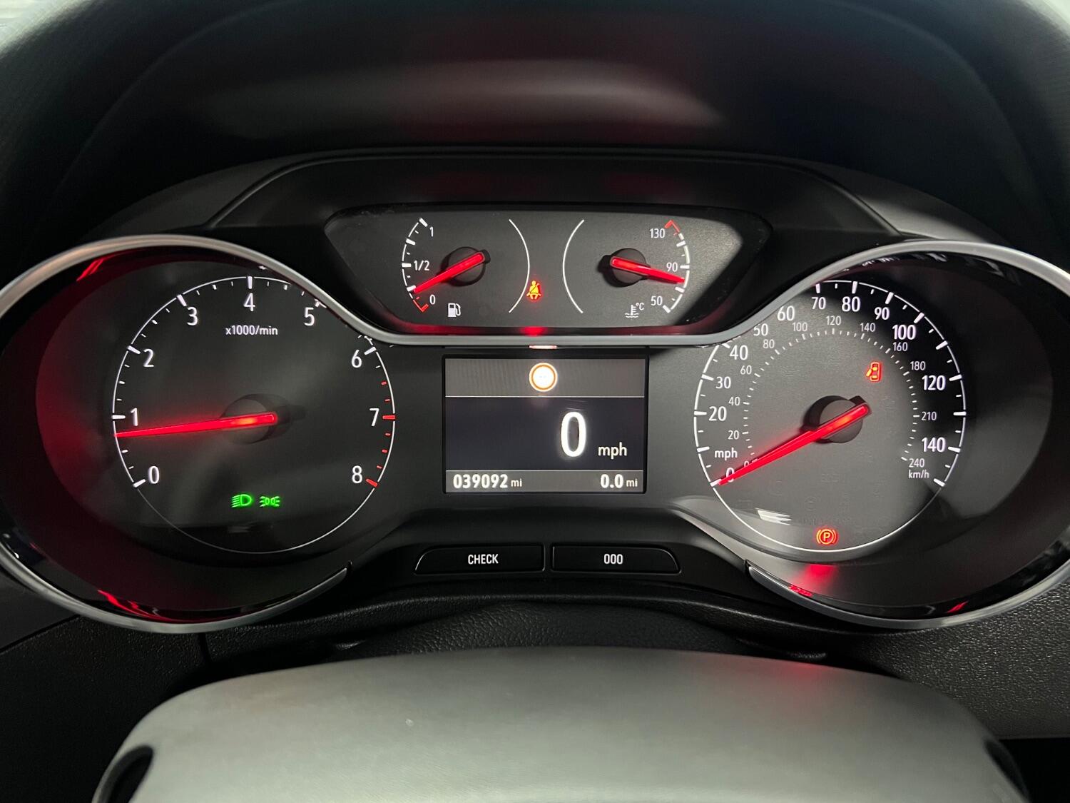 Used Vauxhall Crossland X 2019 for sale - 76382456: Photo 17