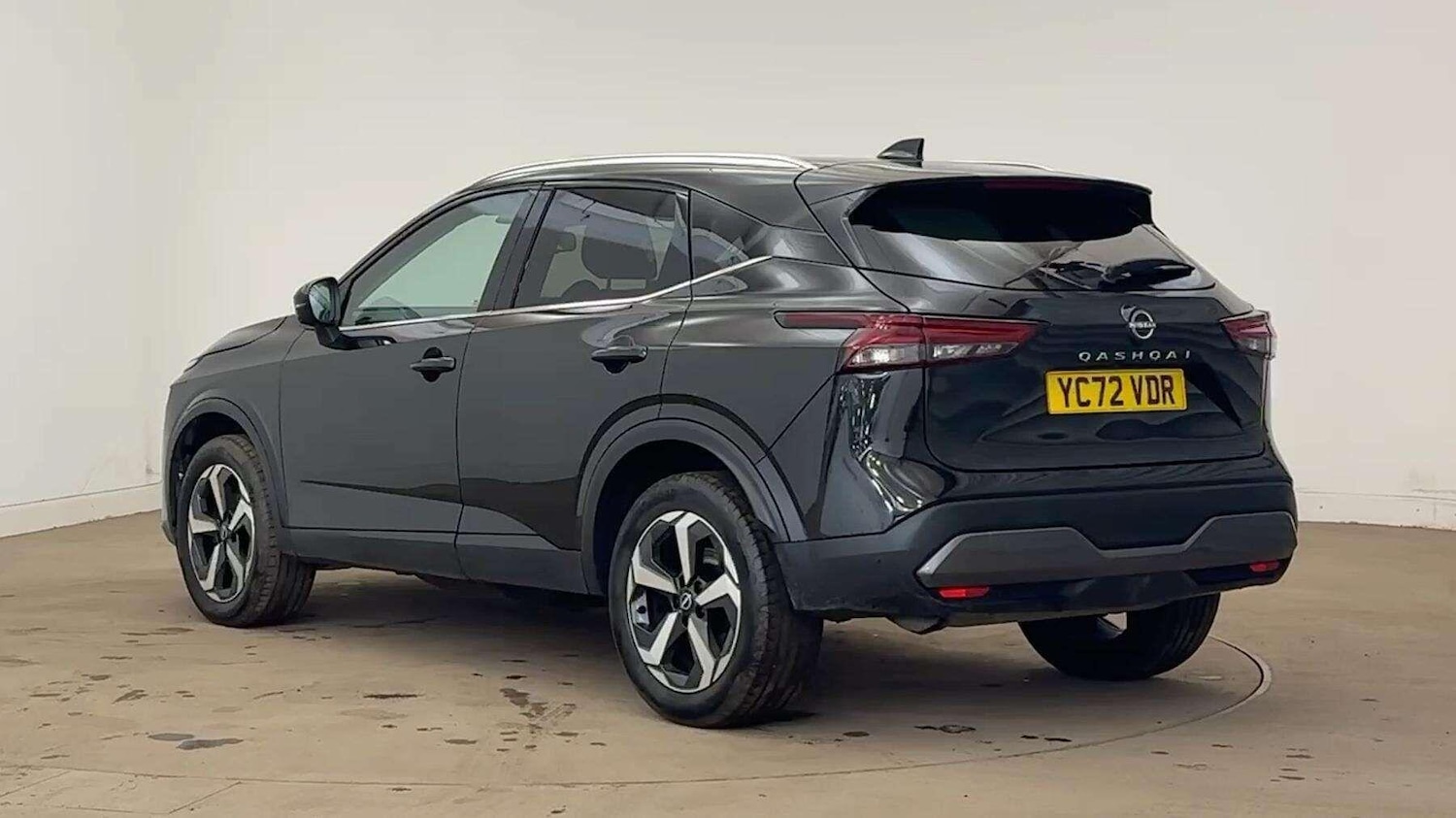 Used Nissan Qashqai 2022 for sale - 77012101: Photo 3