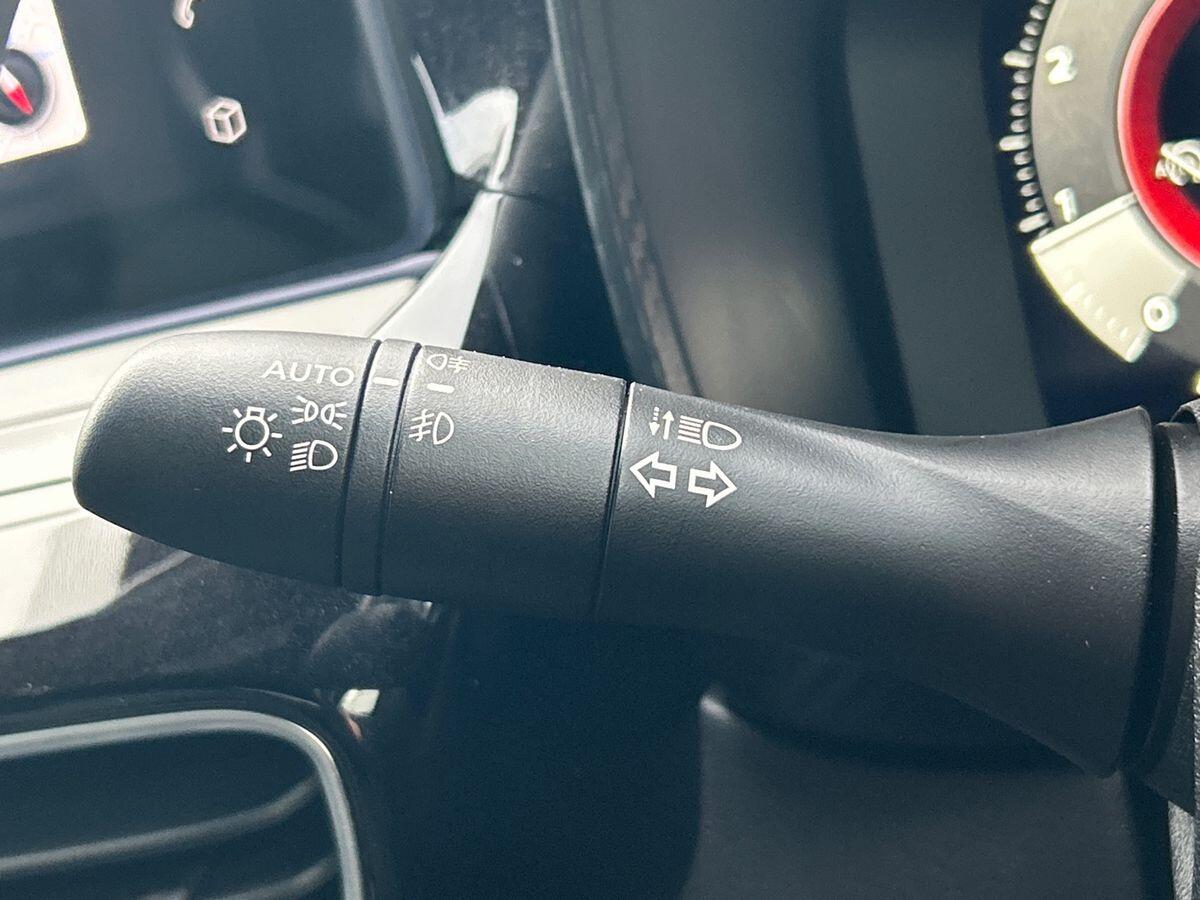 Used Nissan Juke 2024 for sale - 76896204: Photo 30