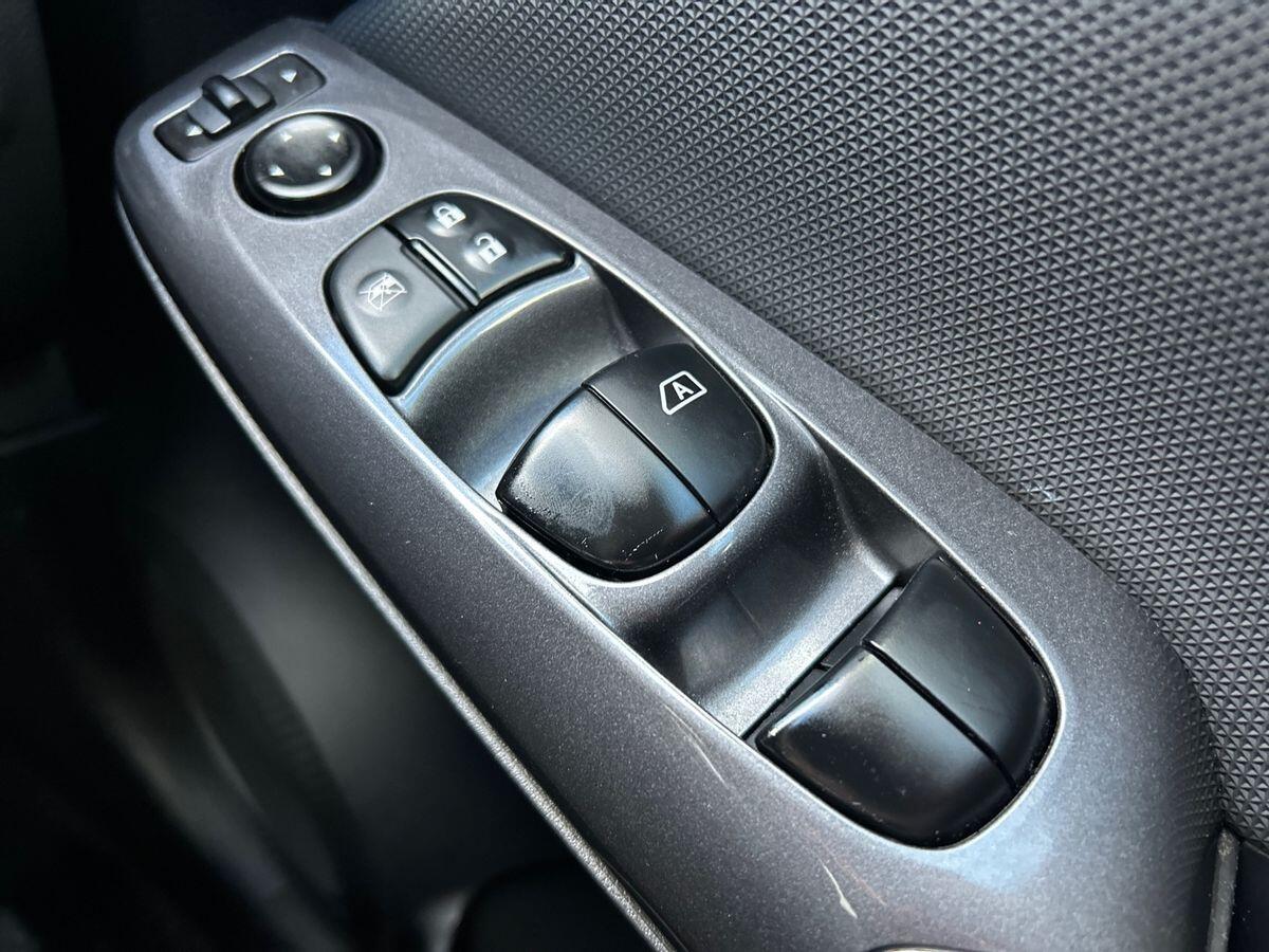 Used Nissan Juke 2022 for sale - 76353190: Photo 44