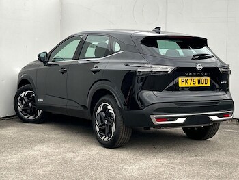 Used Nissan Qashqai 2025 for sale - 76220250: Photo