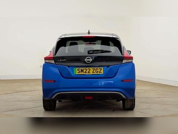 Used Nissan Leaf 2022 for sale - 78132397: Photo